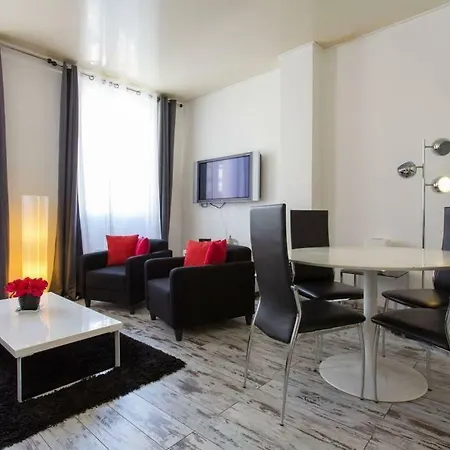One Bedroom 2 Minutes From “La Croisette” Beach And Palais Apartment Cannes