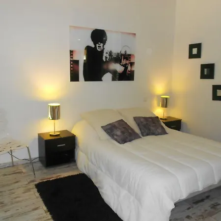 One Bedroom 2 Minutes From “La Croisette” Beach And Palais Apartment *